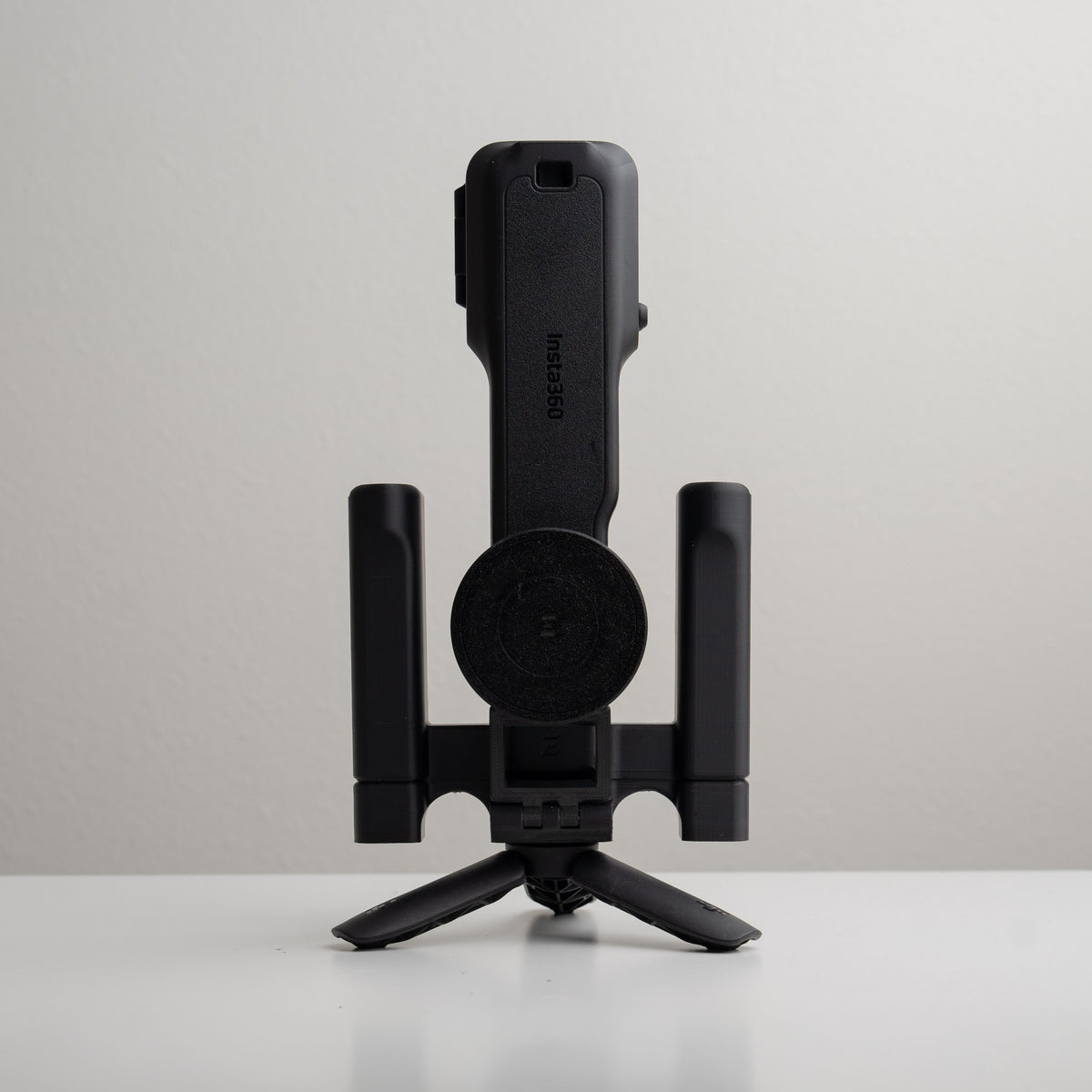 Grip Rig 2 for Insta360 Luna Ultra & Luna Pro