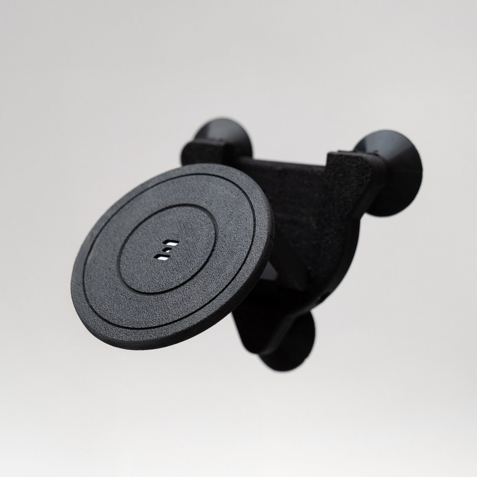 MagDock Suction PRO for Magsafe iPhones and DJI Osmo Pocket 3