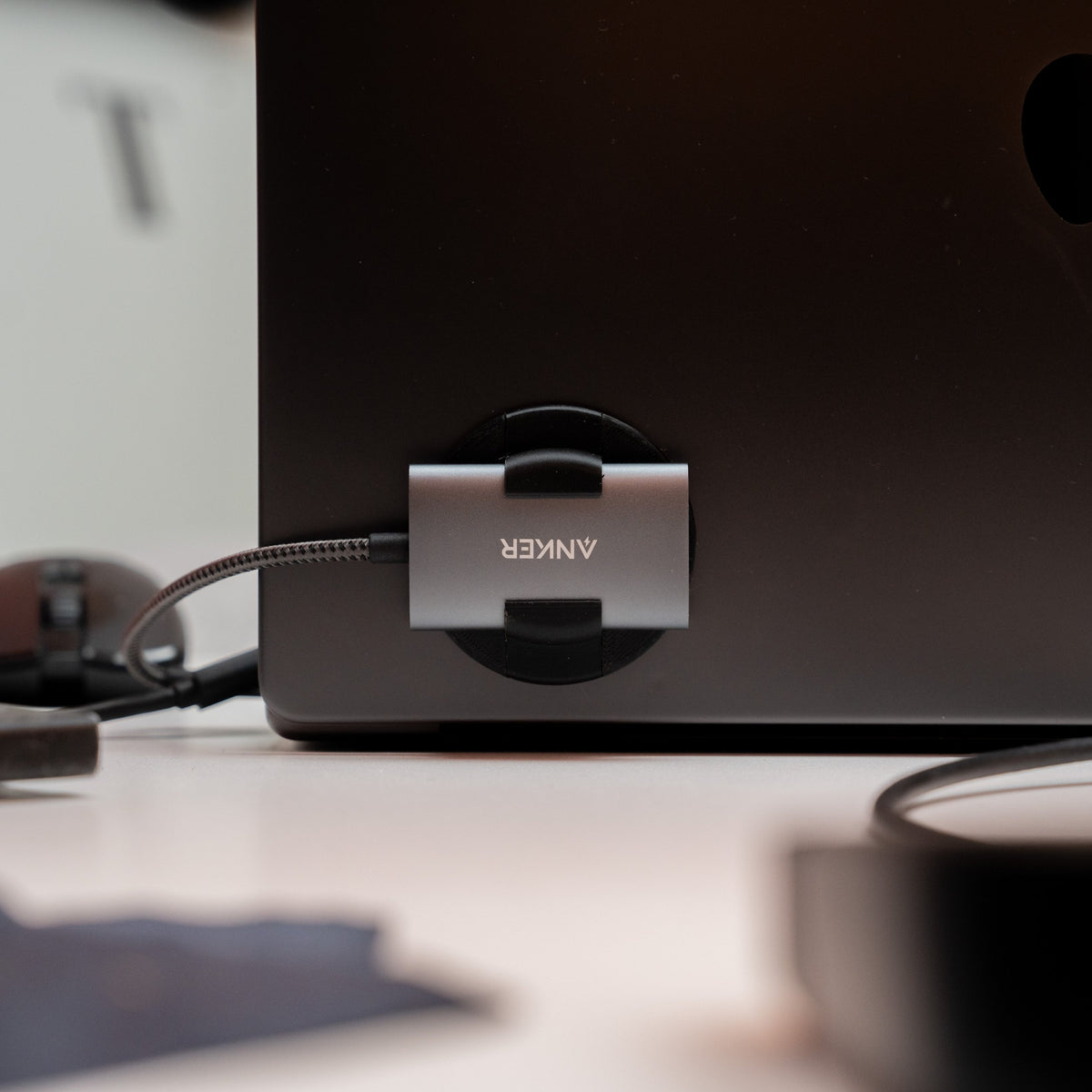 MagDock Expand Grip for Anker PowerExpand+ 2-1 SD 4.0 Card Reader