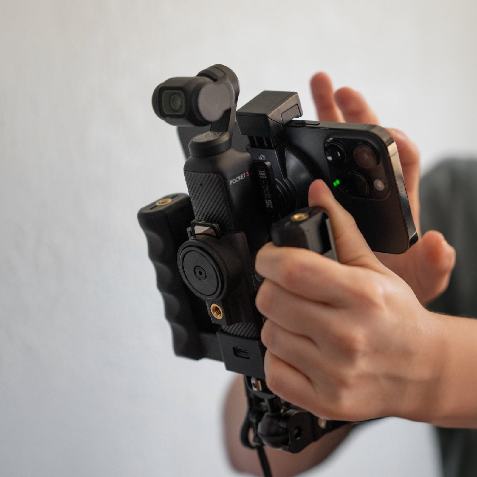 Grip Rig 2 for DJI OSMO Pocket 3 | Mount Your Phone, Mics, Lights