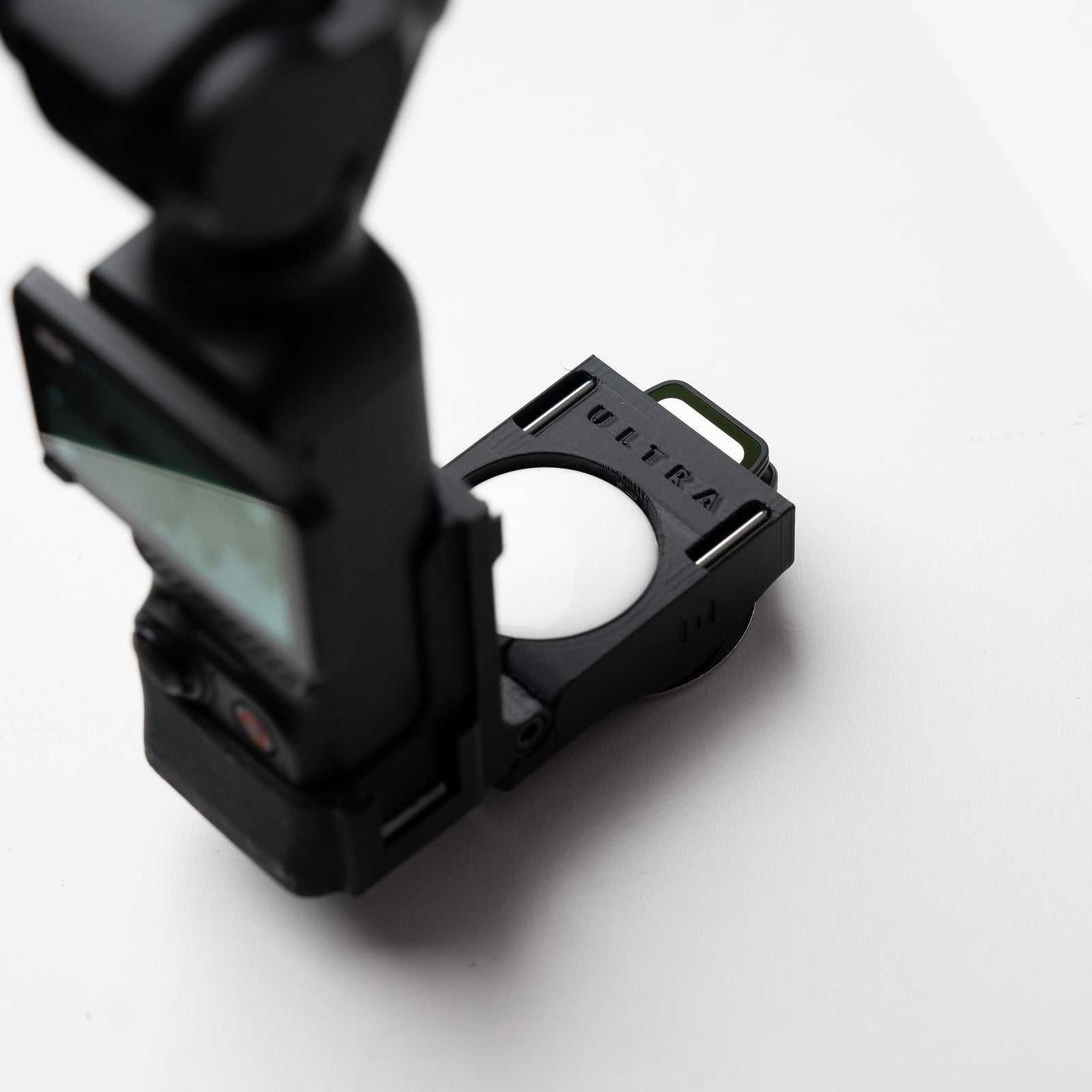 MagCase ULTRA for DJI OSMO Pocket 3 (Apple AirTag Slot)