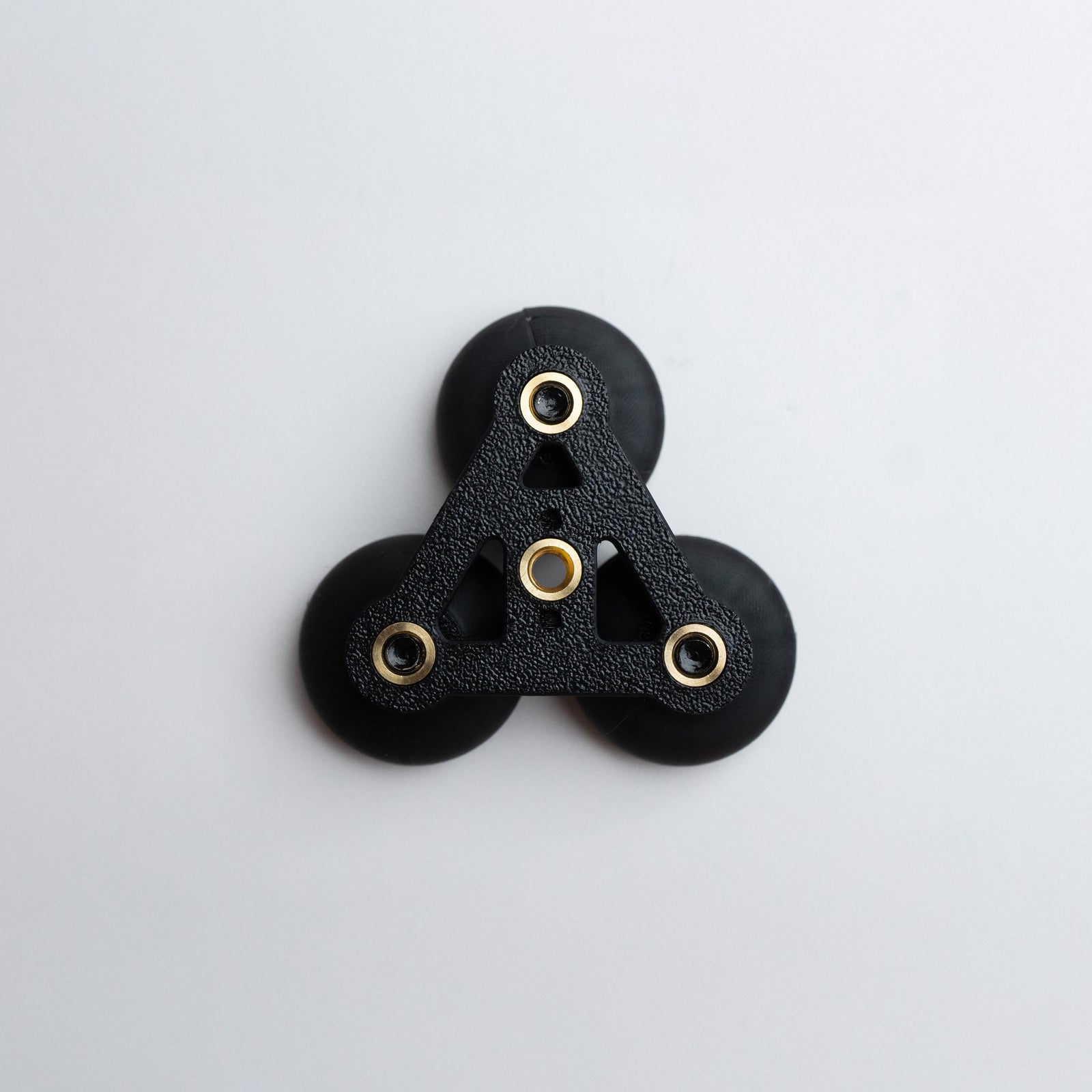 Acorns Tri-Force Hub for Male 1/4-20 Magnets