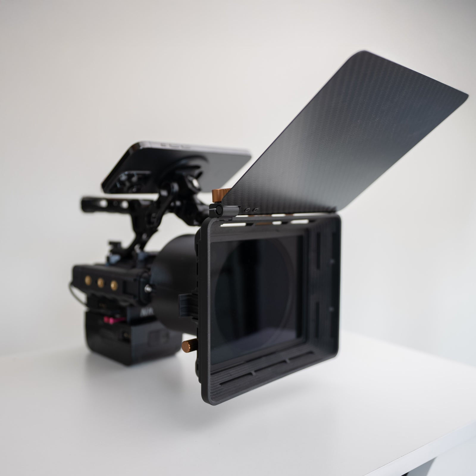 Grip Rig 2 Matte Box + 82mm Filter Adapter (95mm)