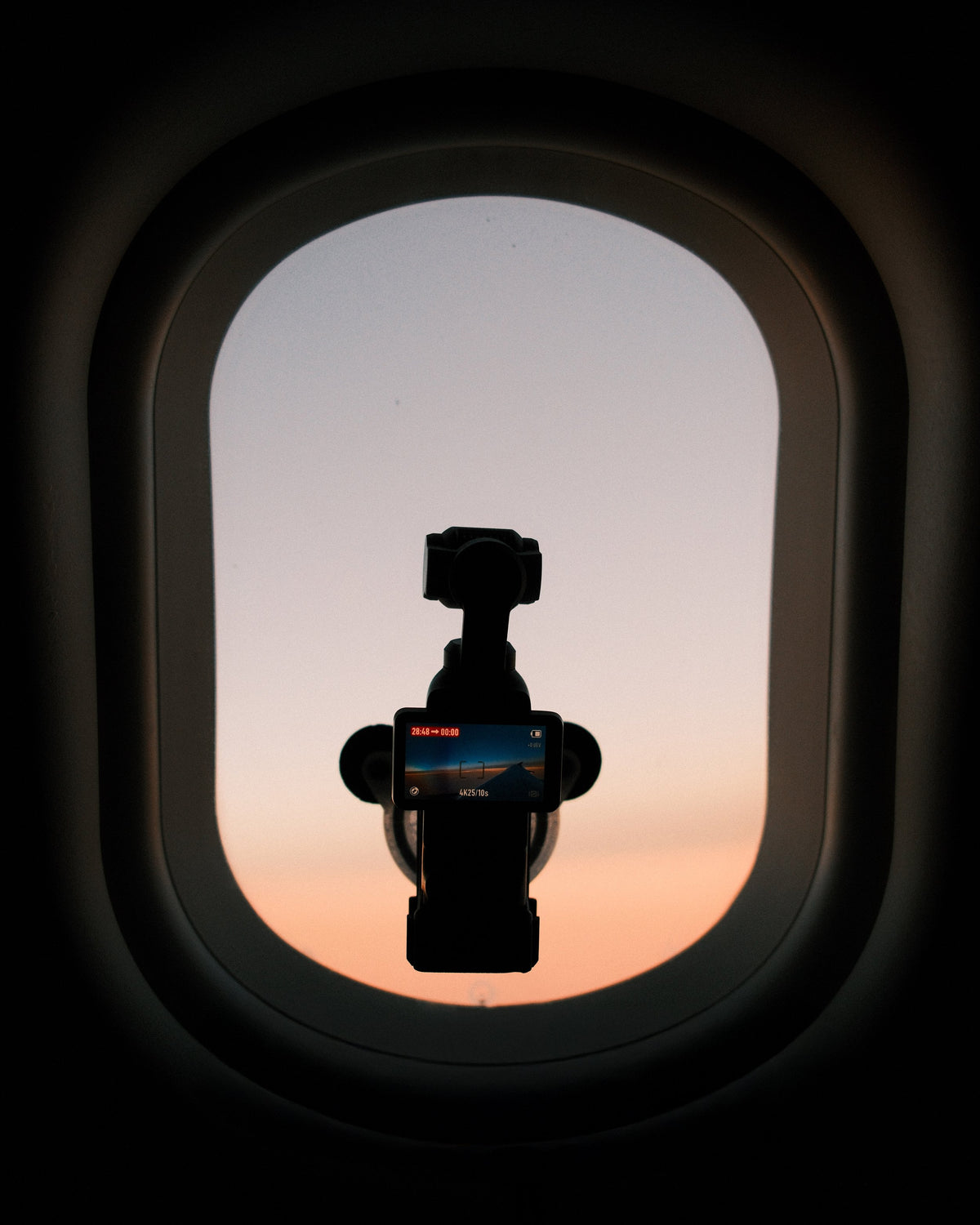 MagDock Suction PRO for Magsafe iPhones and DJI Osmo Pocket 3