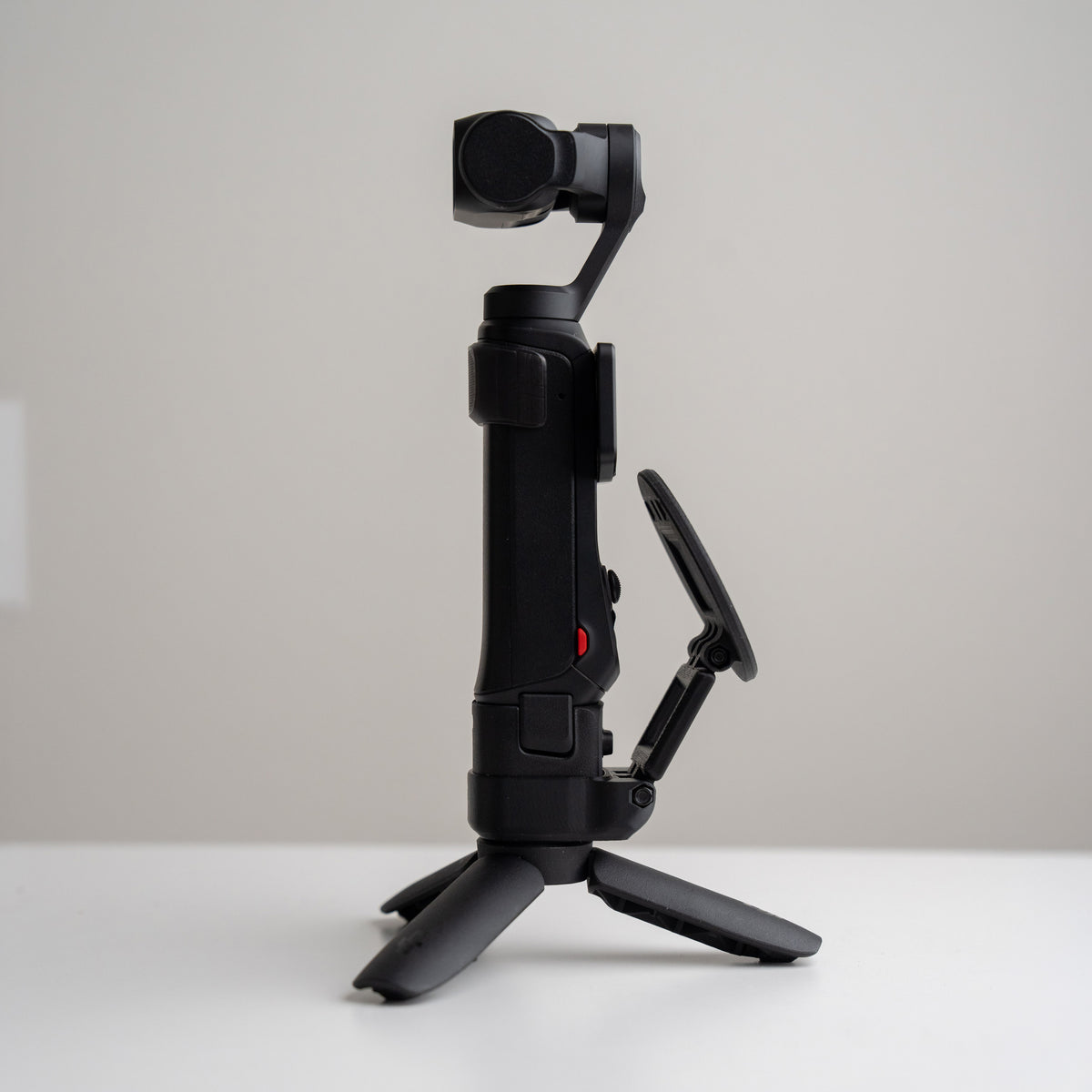 MagDock Slim Phone Mount for Insta360 Luna/Luna Ultra