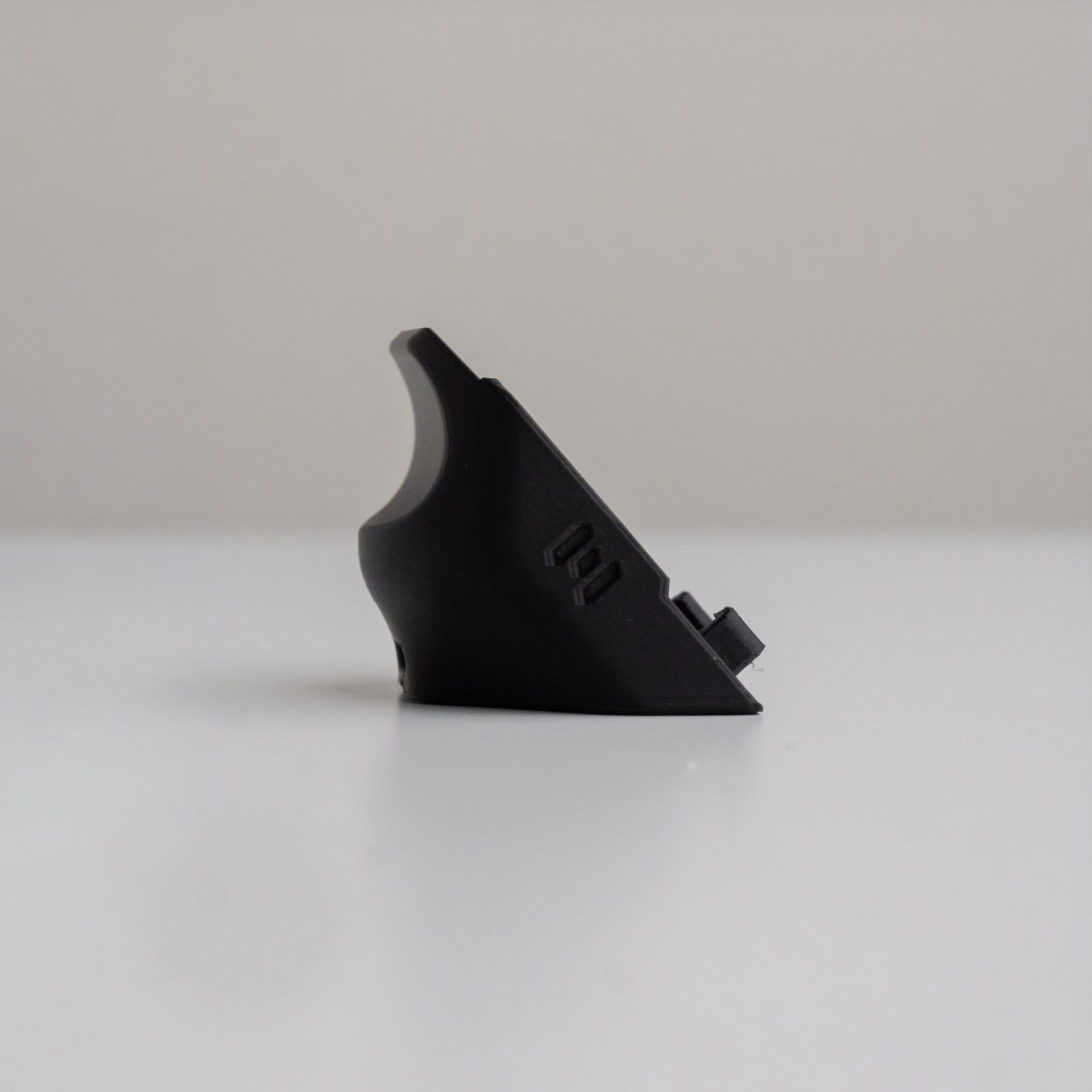 Universal Mount for Insta360 Luna Ultra Screen (1/4-20)