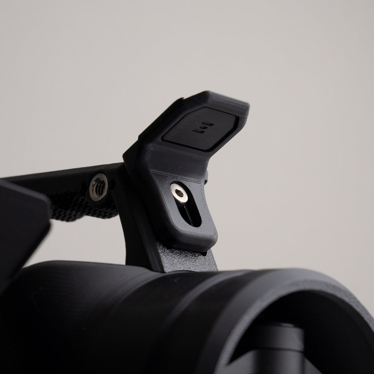 1/4-20 Mount (Male) for Insta360 Luna Ultra Screen