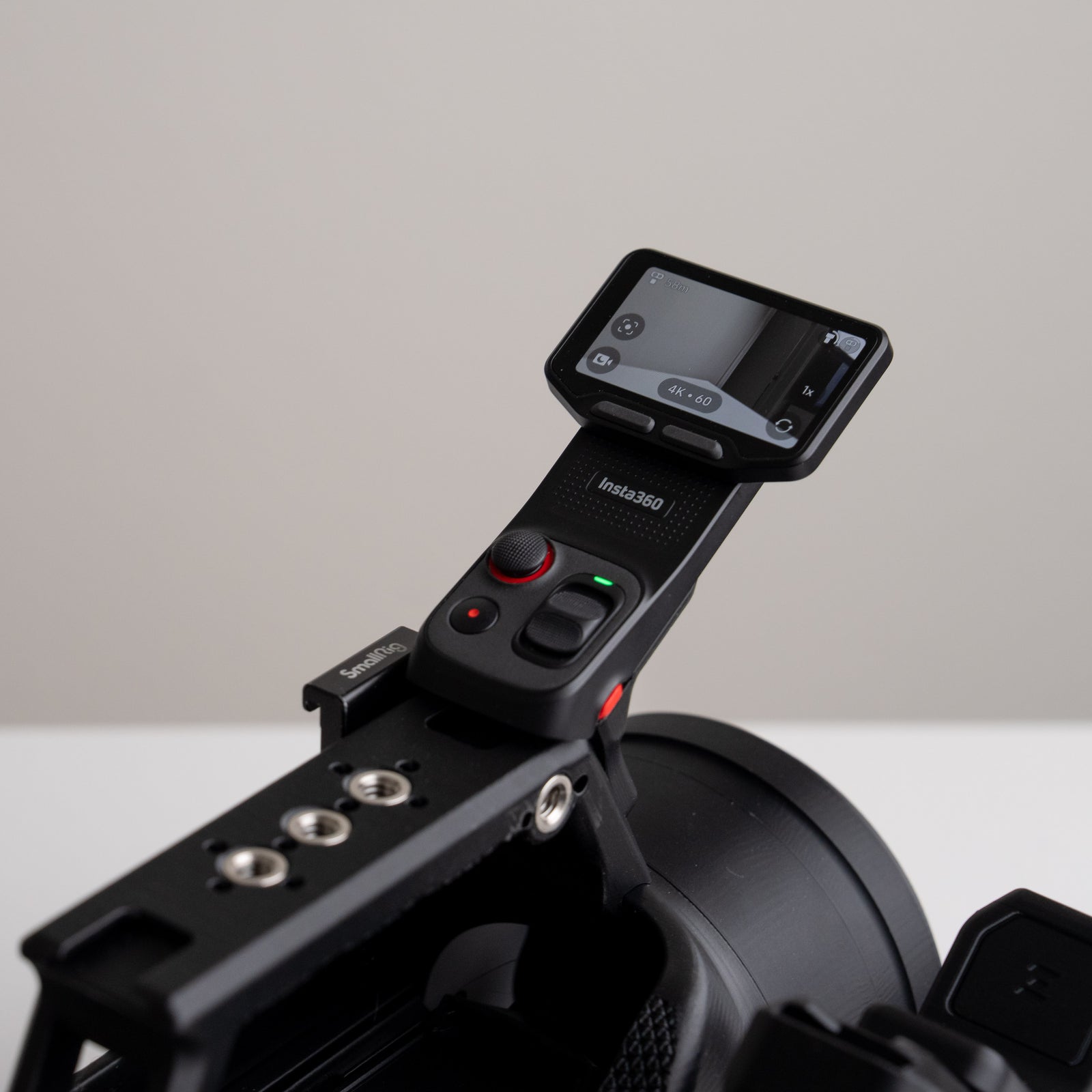 1/4-20 Mount (Male) for Insta360 Luna Ultra Screen