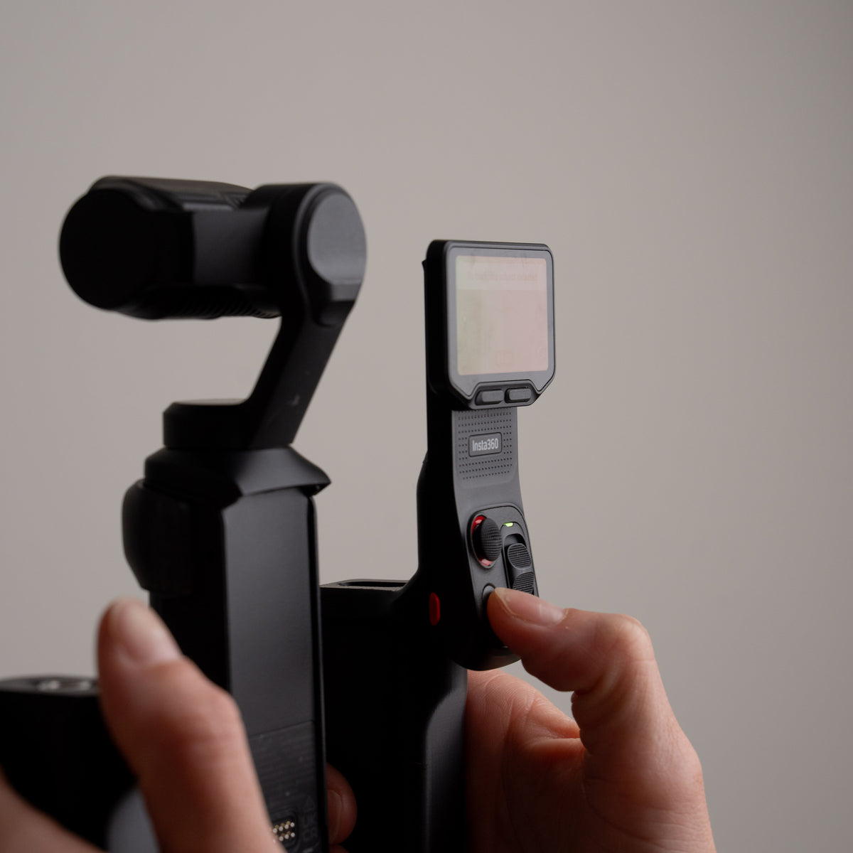 1/4-20 Mount (Male) for Insta360 Luna Ultra Screen