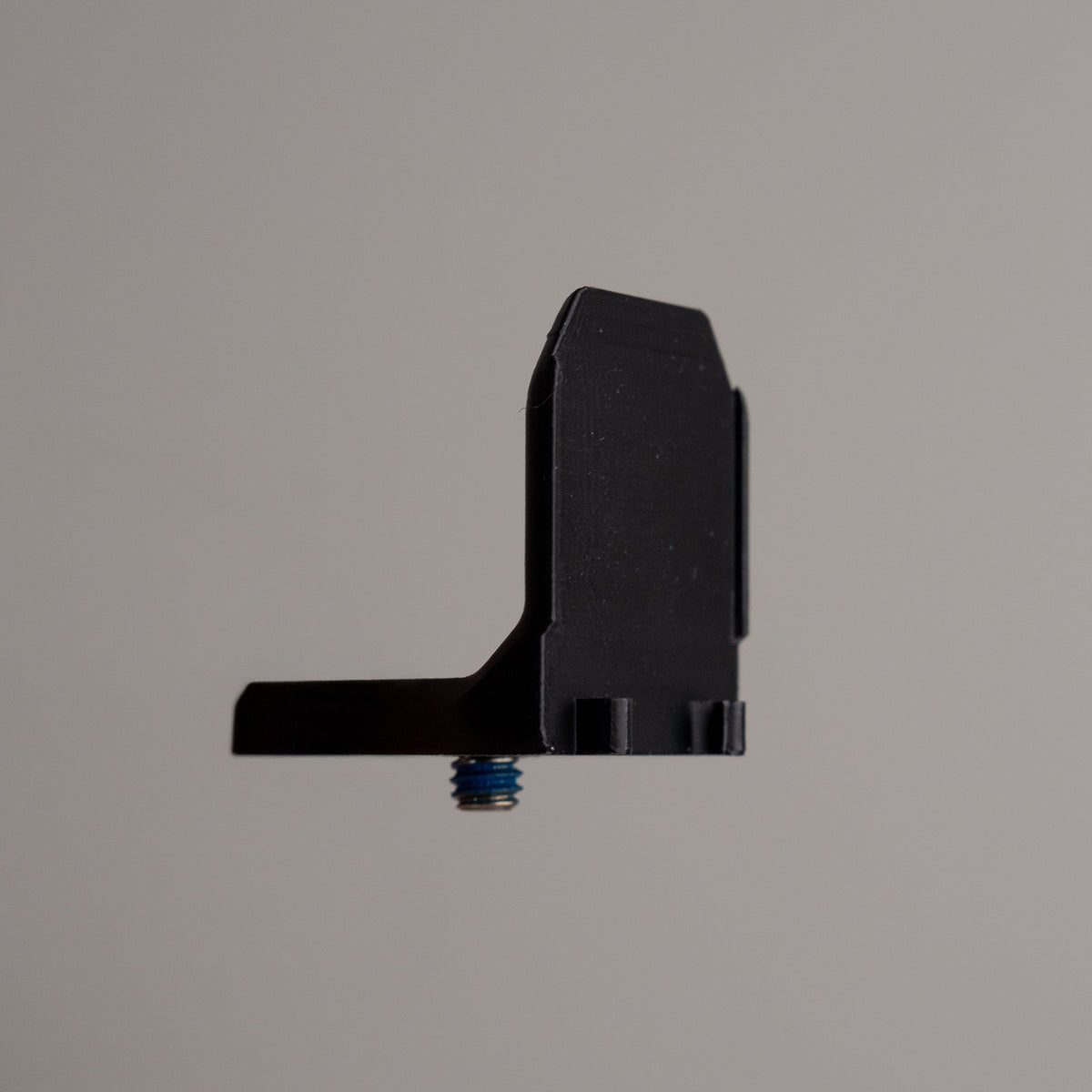 1/4-20 Mount (Male) for Insta360 Luna Ultra Screen
