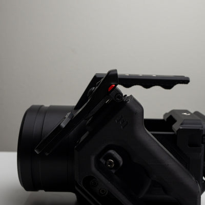 Tilting 1/4-20 Mount (Male) for Insta360 Luna Ultra Screen