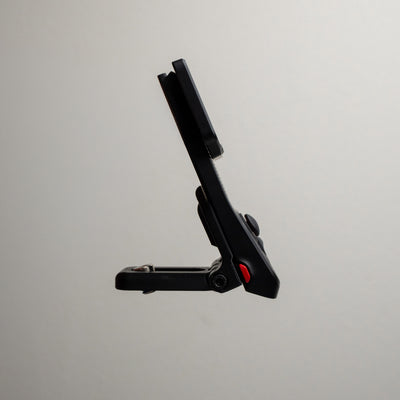 Tilting 1/4-20 Mount (Male) for Insta360 Luna Ultra Screen