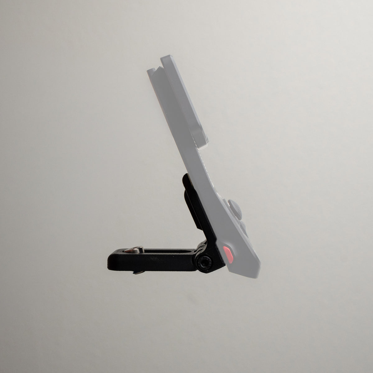 Tilting 1/4-20 Mount (Male) for Insta360 Luna Ultra Screen