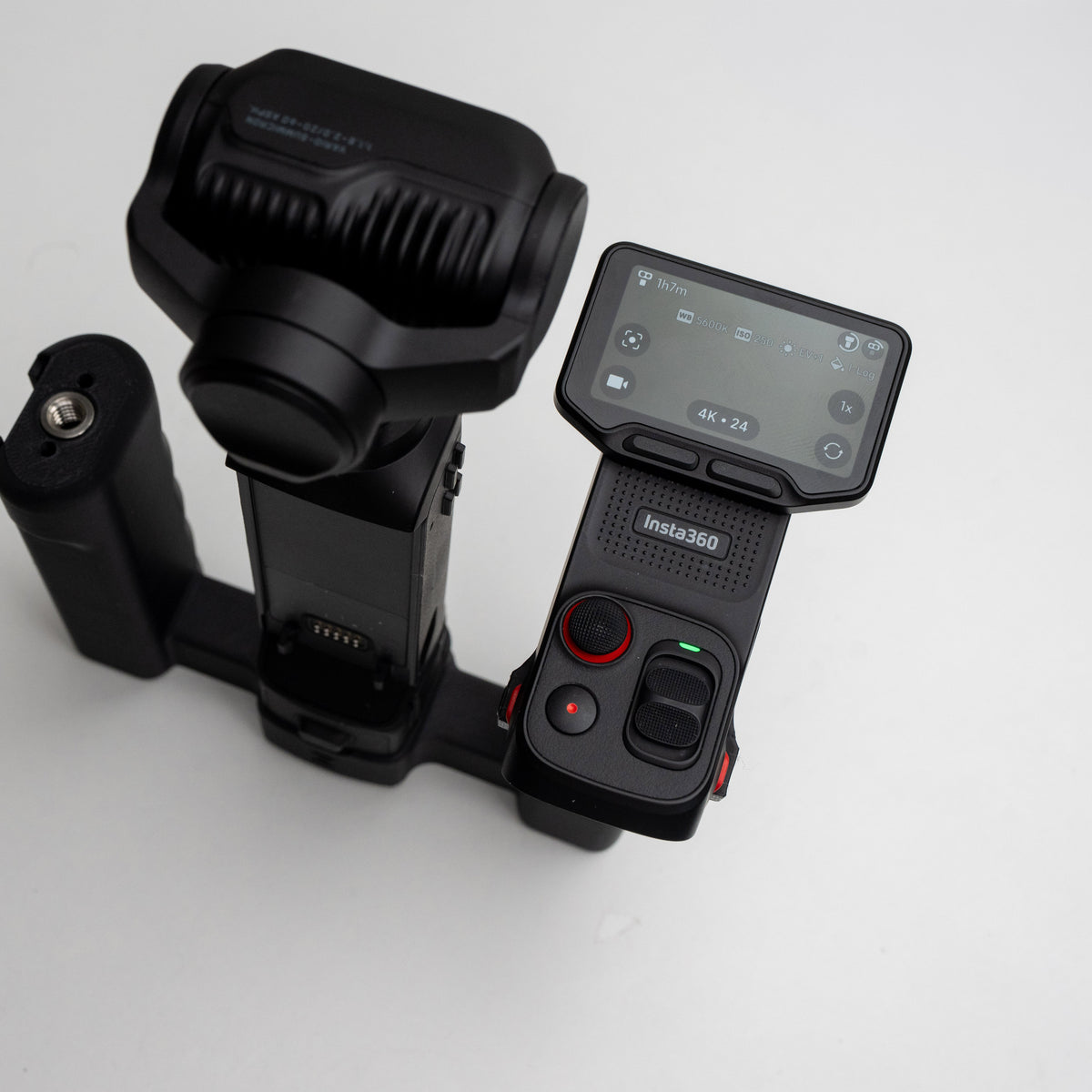 Tilting 1/4-20 Mount (Male) for Insta360 Luna Ultra Screen