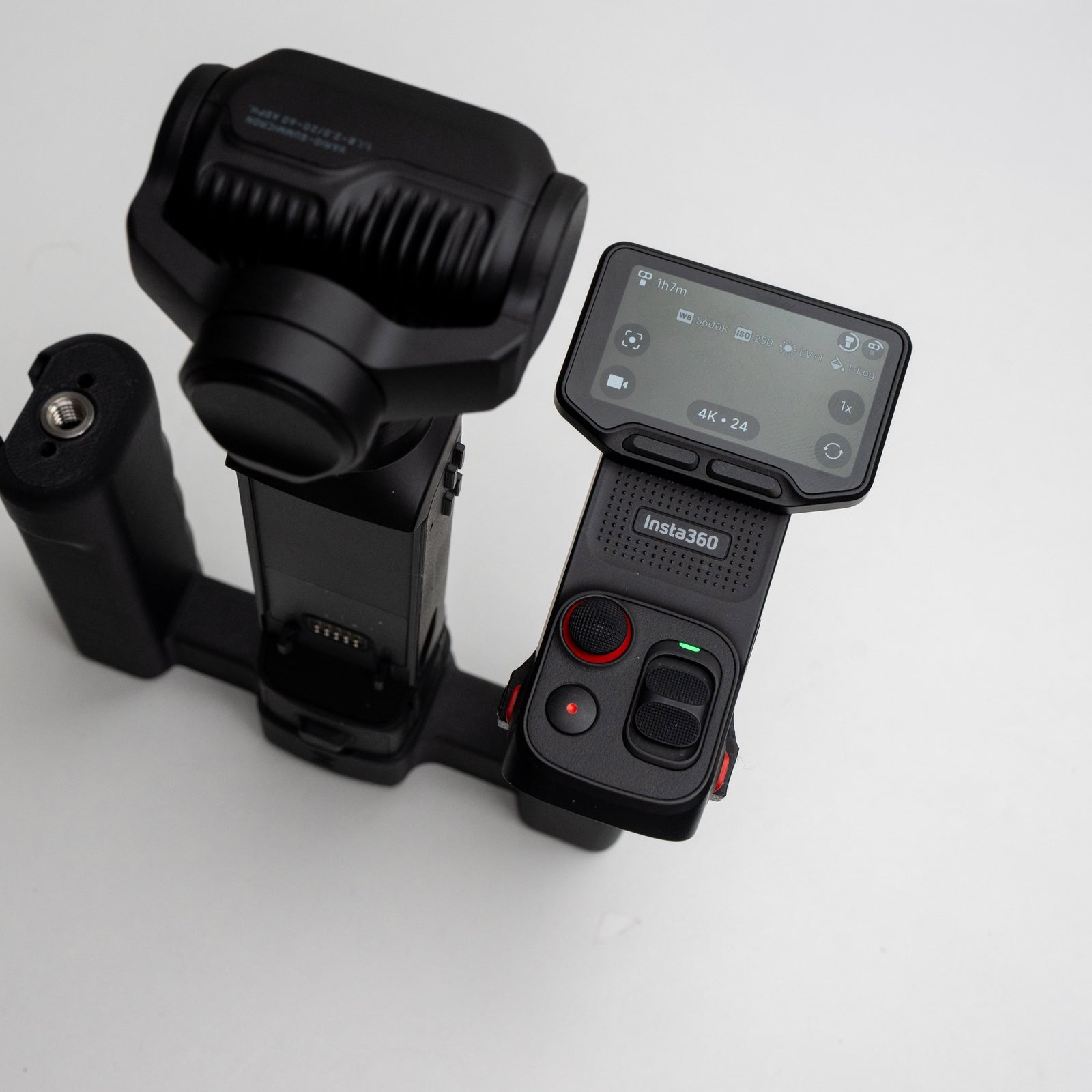 Tilting 1/4-20 Mount (Male) for Insta360 Luna Ultra Screen