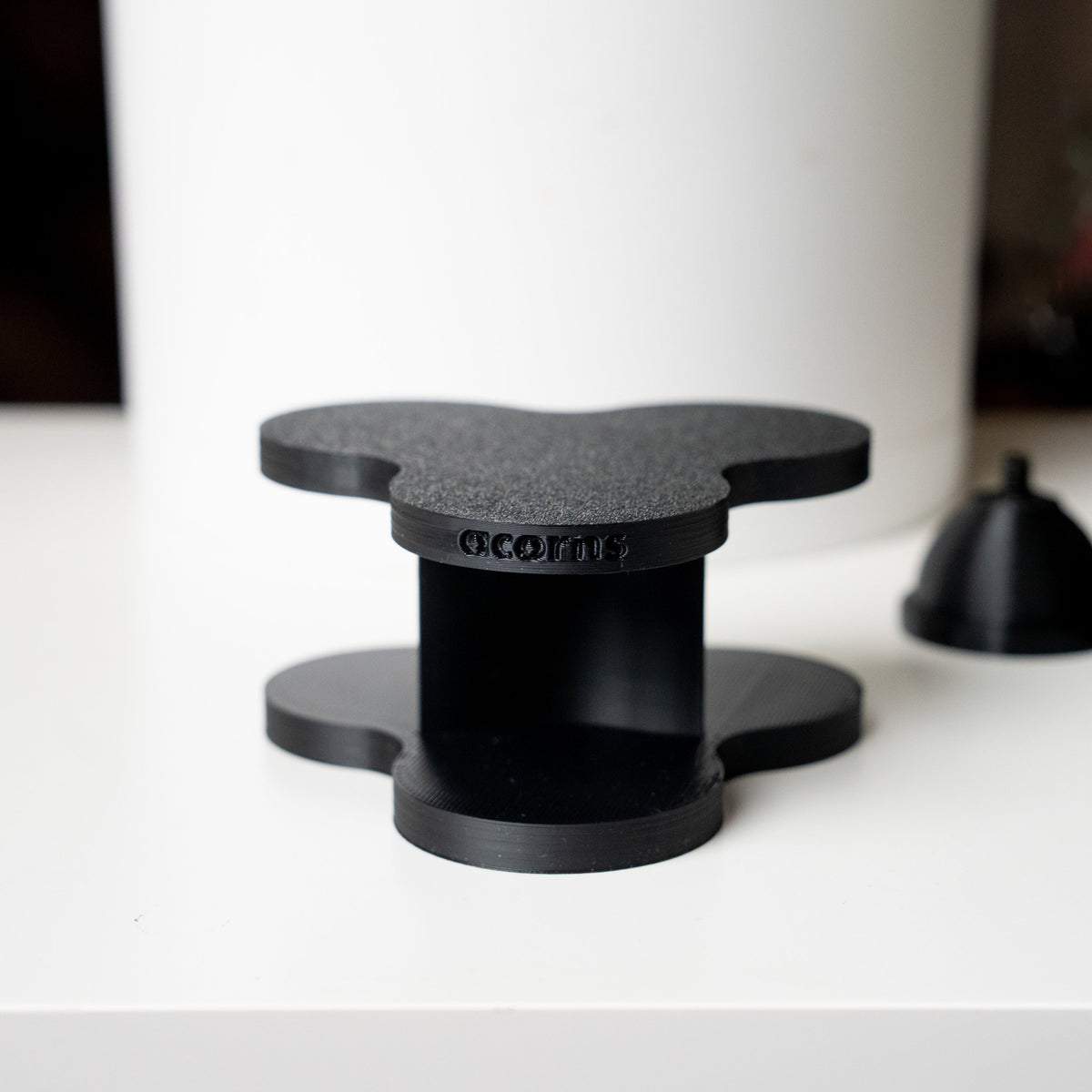 Acorns Tri-Case (Magnetic)