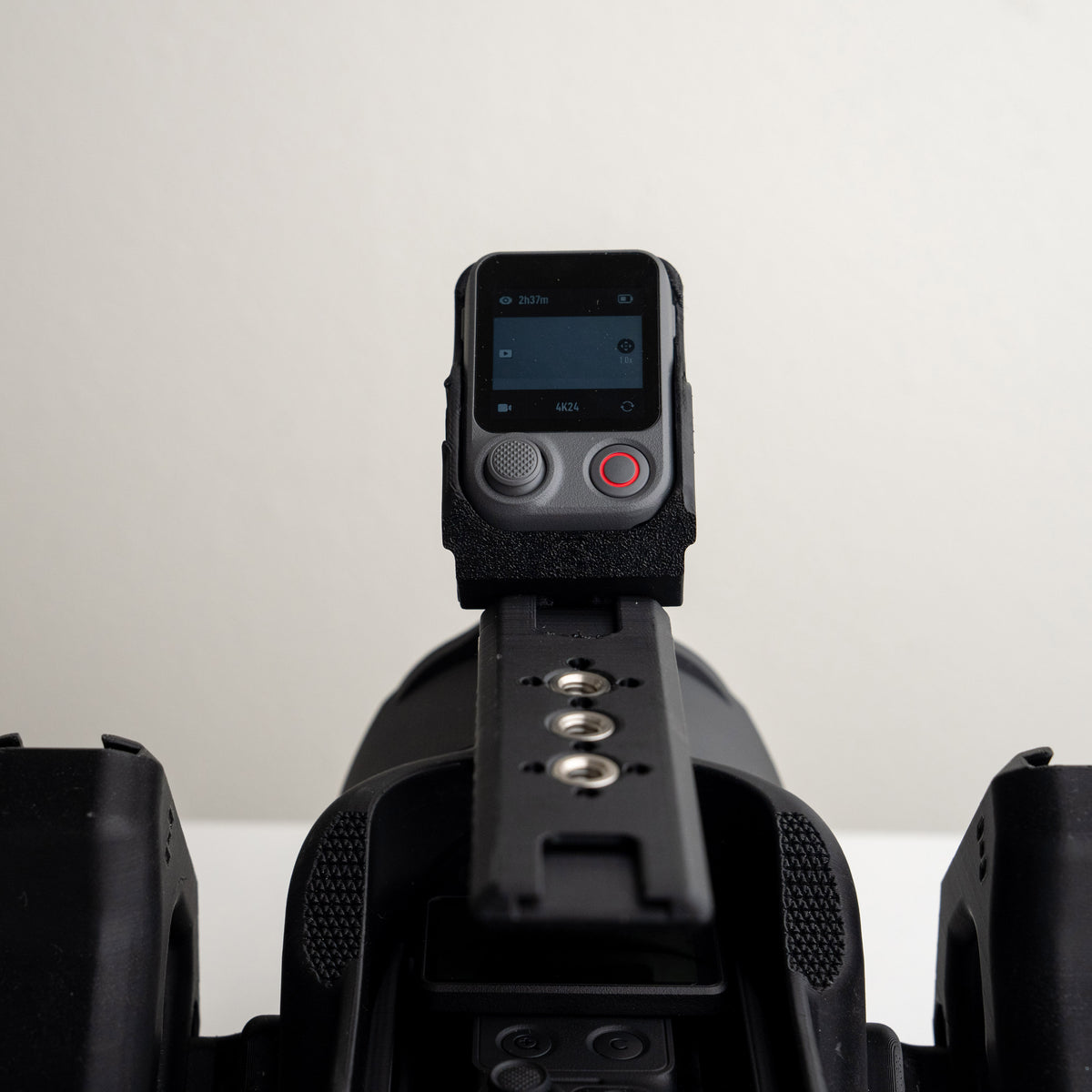 Tilting 1/4-20 Mount (Male) for DJI OSMO Pocket 4P FrameTap Screen