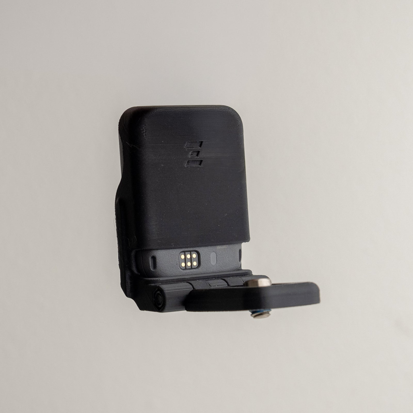 Tilting 1/4-20 Mount (Male) for DJI OSMO Pocket 4P FrameTap Screen