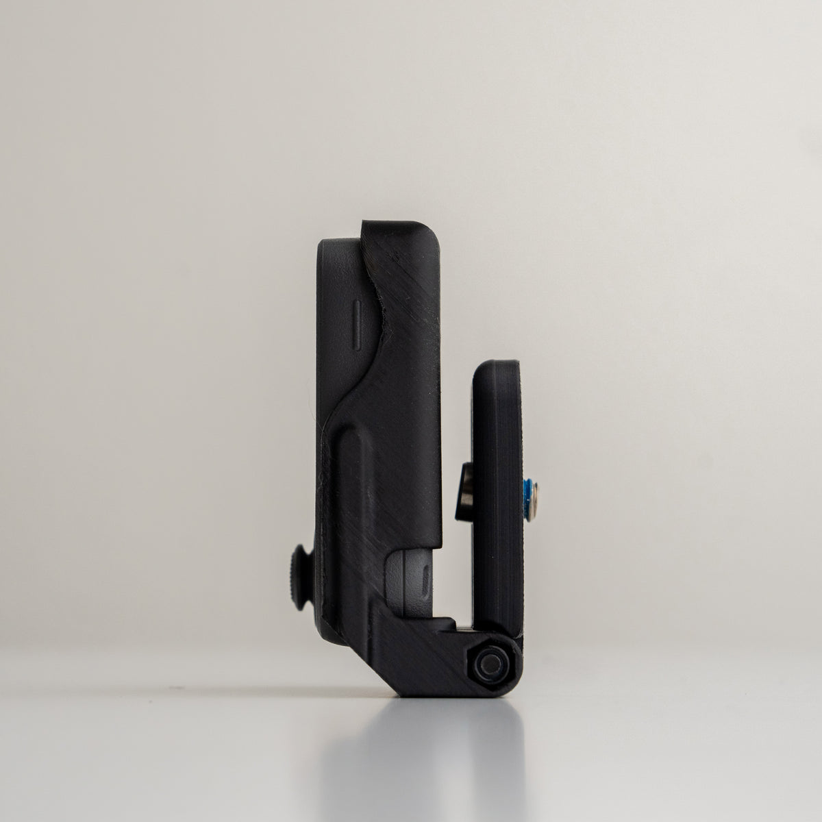 Tilting 1/4-20 Mount (Male) for DJI OSMO Pocket 4P FrameTap Screen