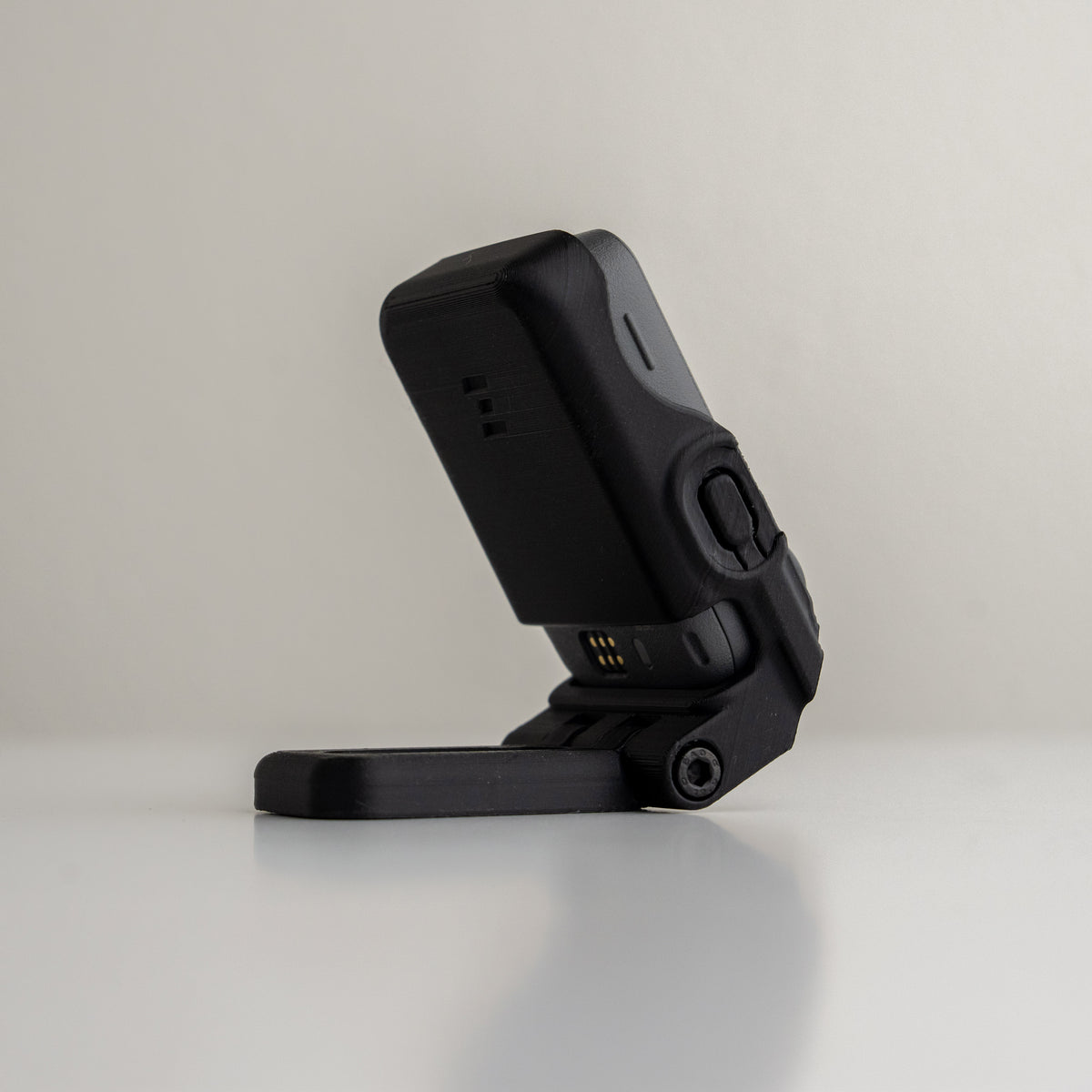 Tilting 1/4-20 Mount (Male) for DJI OSMO Pocket 4P FrameTap Screen