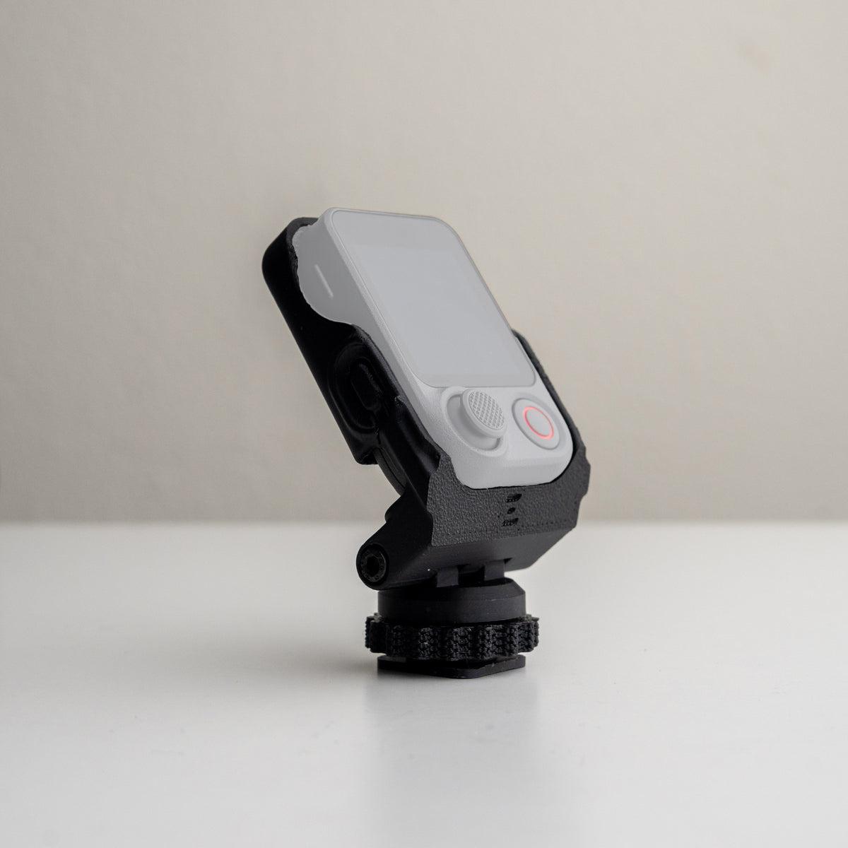 Tilting Cold Shoe Mount for DJI OSMO Pocket 4P FrameTap Screen