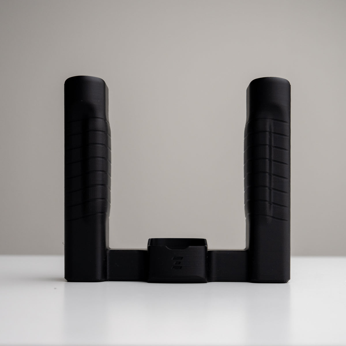 Grip Rig 2 XL for Insta360 Luna Ultra & Luna Pro | Mount Your Phone, Mics, Lights