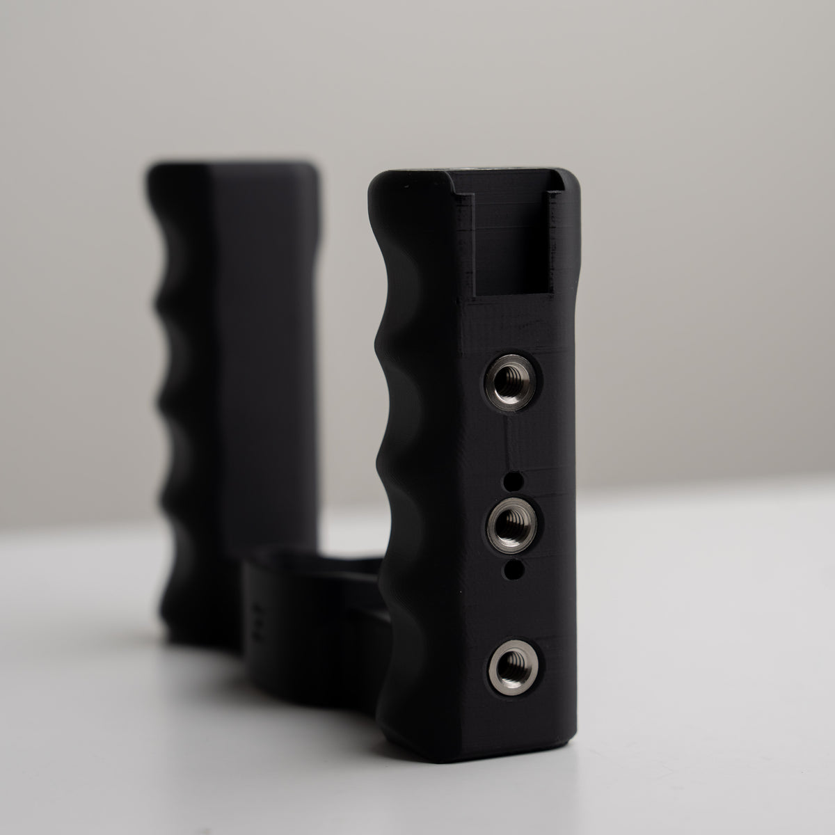 Grip Rig 2 for Insta360 Luna Ultra & Luna Pro