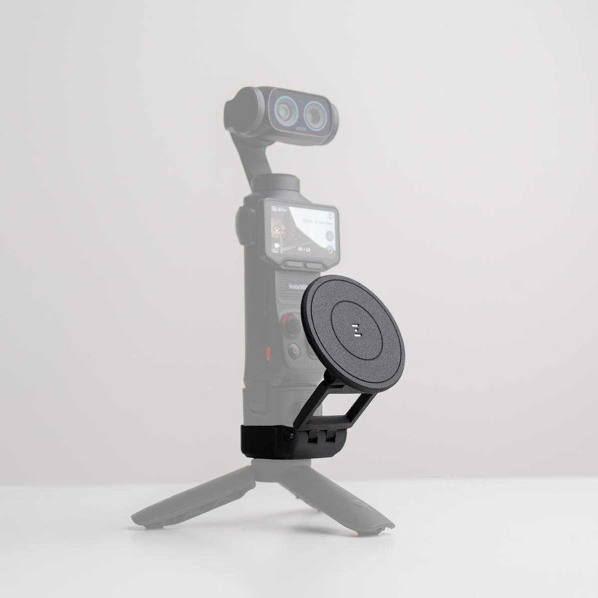 MagDock Slim Phone Mount for Insta360 Luna/Luna Ultra